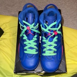 Retro Jordan 6 gym Royal, pink and lime green